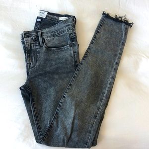 Frame Le Skinny de Jeanne